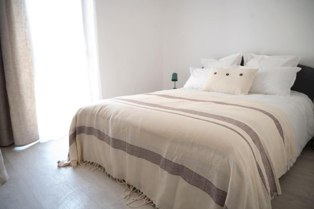 Lou Cabanot - Appartement Lumineux 3 Chambres - Parking Gratuit Apartment Béziers