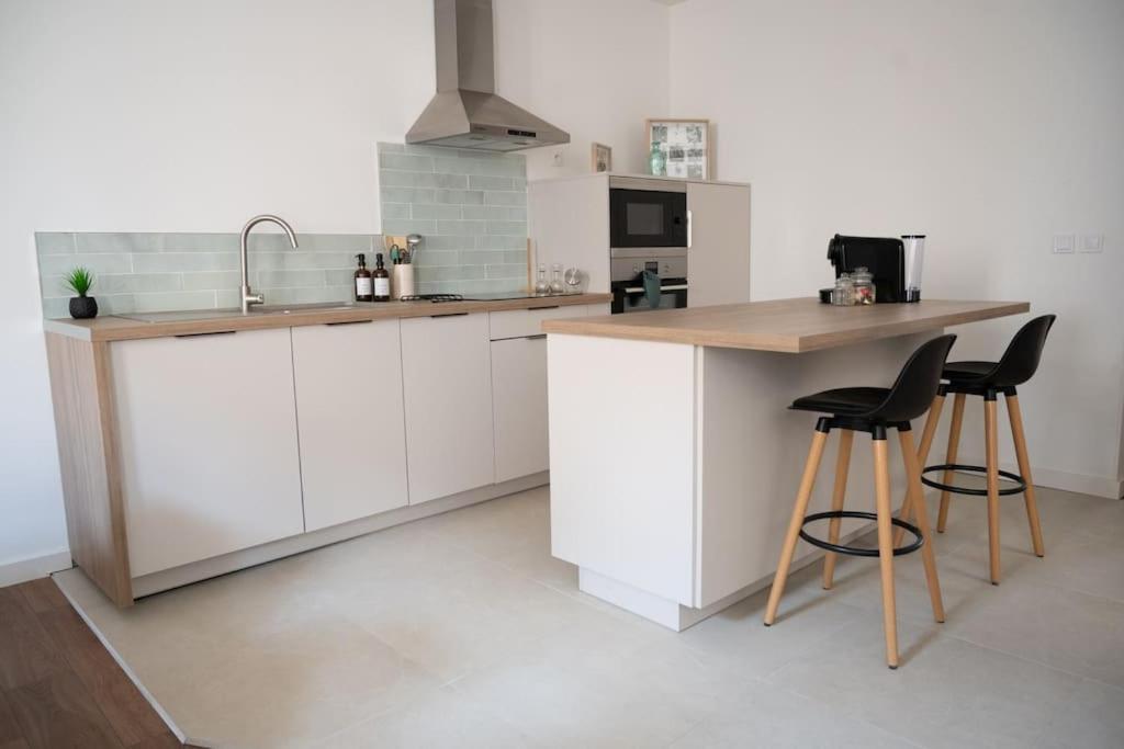 Lou Cabanot - Appartement Lumineux 3 Chambres - Parking Gratuit Apartment Béziers